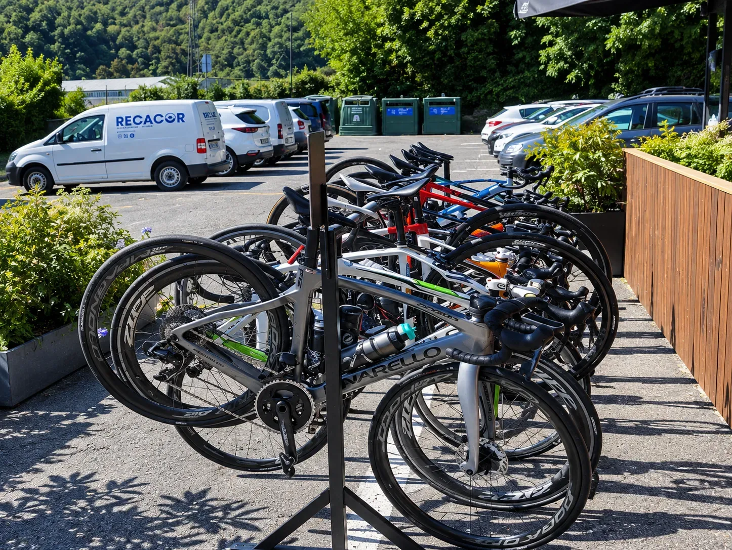 Aparcamiento bicicletas Botxo Ostatua Bera de Bidasoa